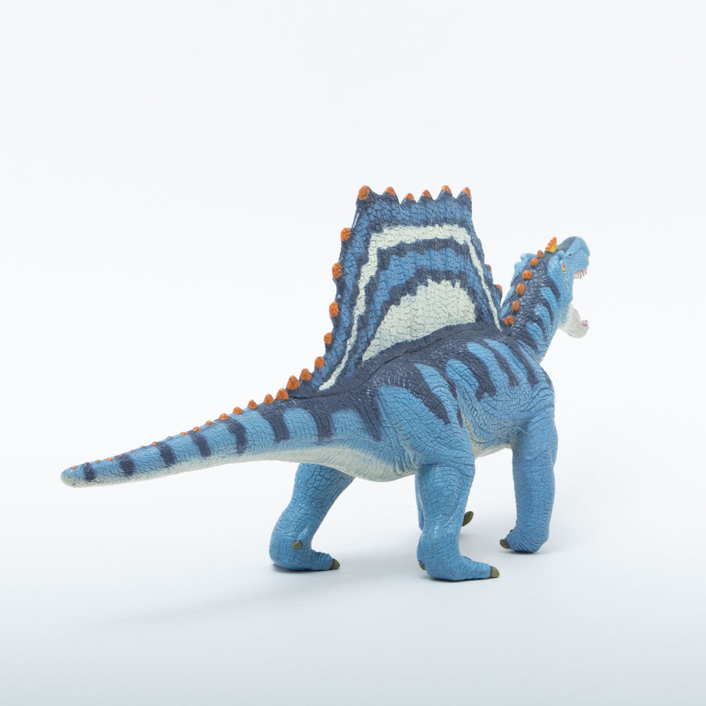 
                  
                    Load image into Gallery viewer, Spinosaurus Quadrupedal Walking Ver.Vinyl Model
                  
                