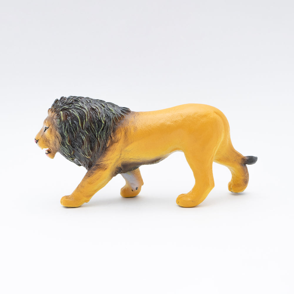
                  
                    Load image into Gallery viewer, Lion Vinyl Model
                  
                