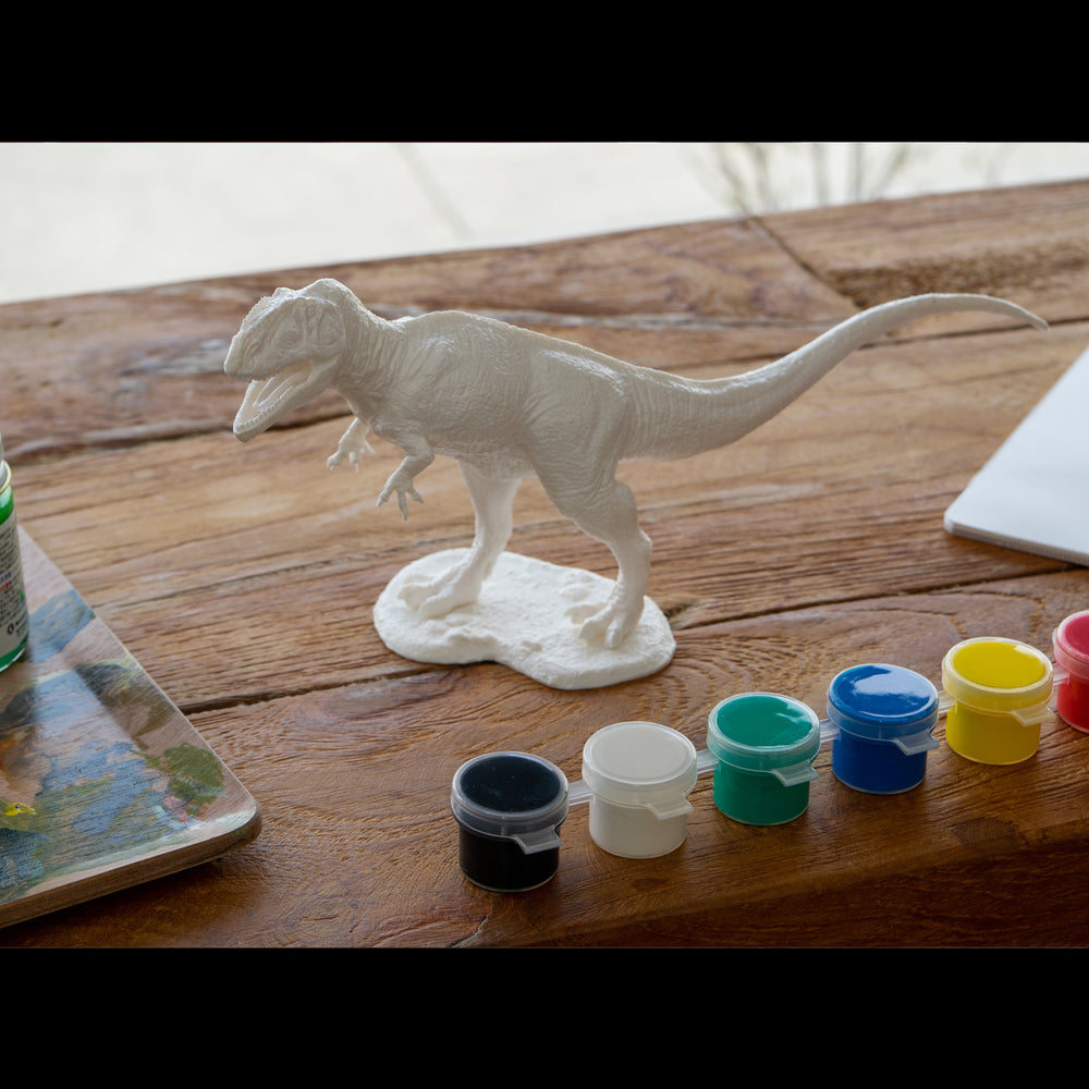 
                  
                    Load image into Gallery viewer, Giganotosaurus Paint Model
                  
                