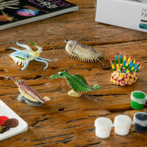
                  
                    Load image into Gallery viewer, Mini Cambrian Creature Paint Model Box_01
                  
                