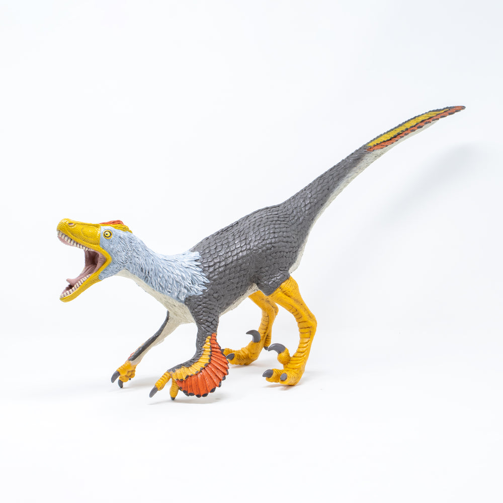 Velociraptor Vinyl Model