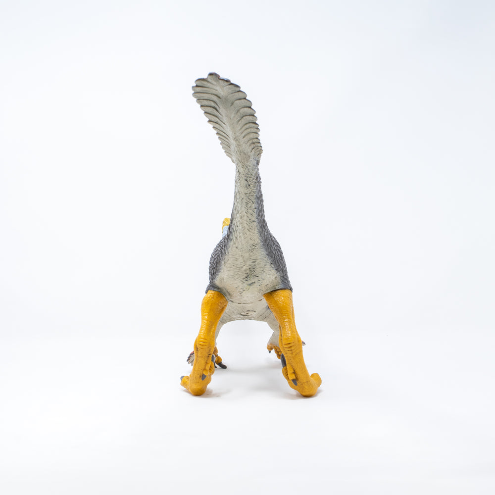 
                  
                    Load image into Gallery viewer, Velociraptor Vinyl Model
                  
                