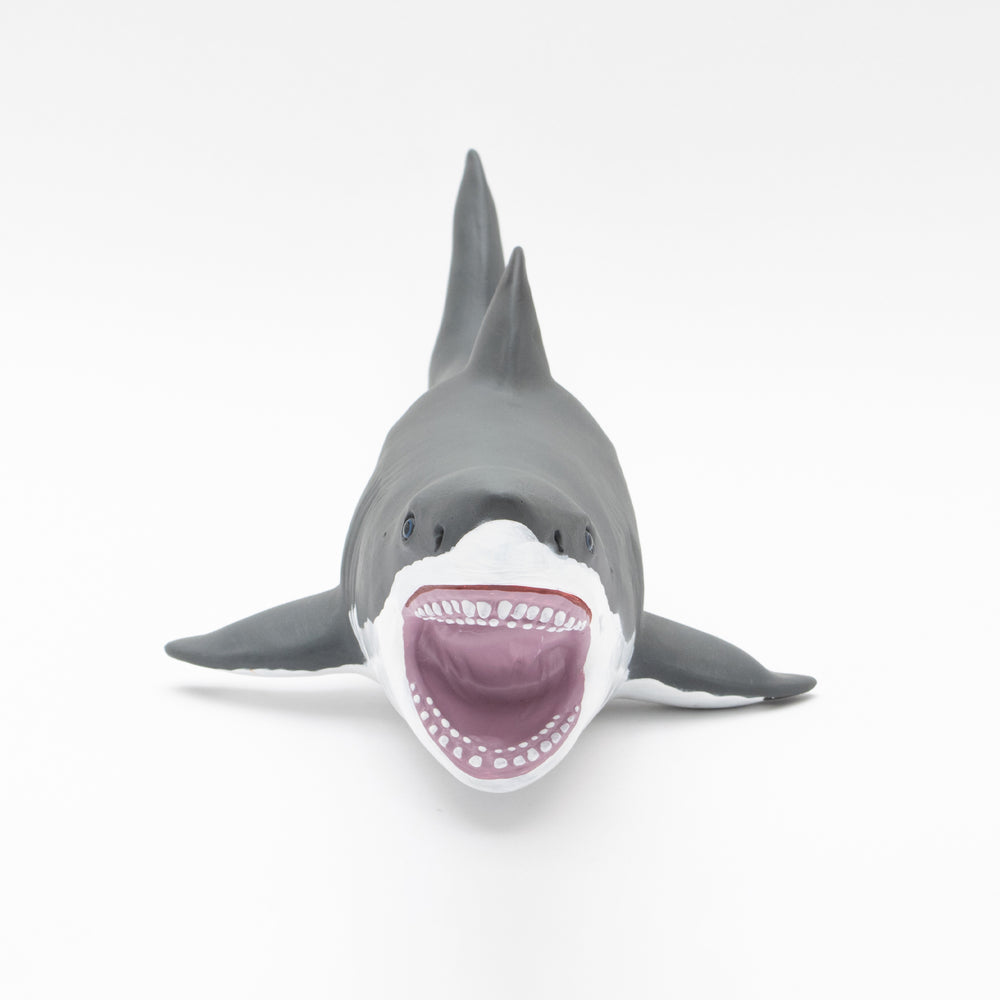 
                  
                    Load image into Gallery viewer, Great white shark Vinyl Model Premium Edition
                  
                